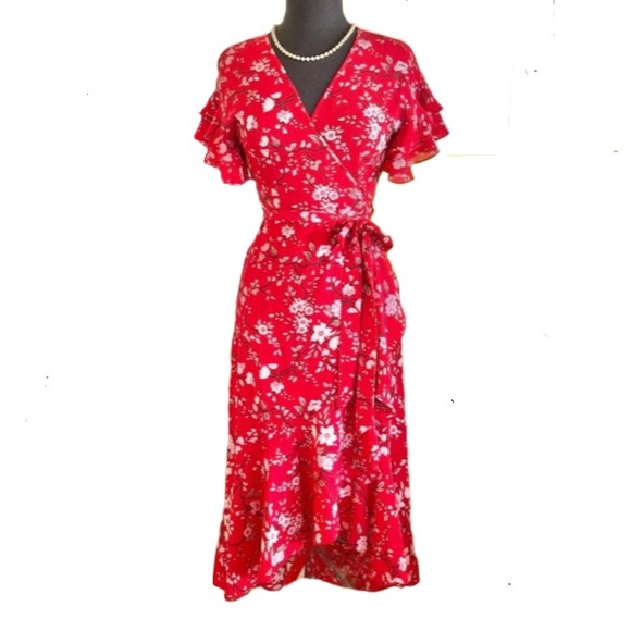 Max Studio Dresses & Skirts - Max Studio Red Floral Wrap Dress